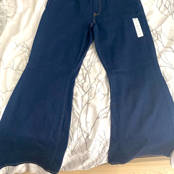 Tommy Hilfiger jeans - Picture 2 of 4